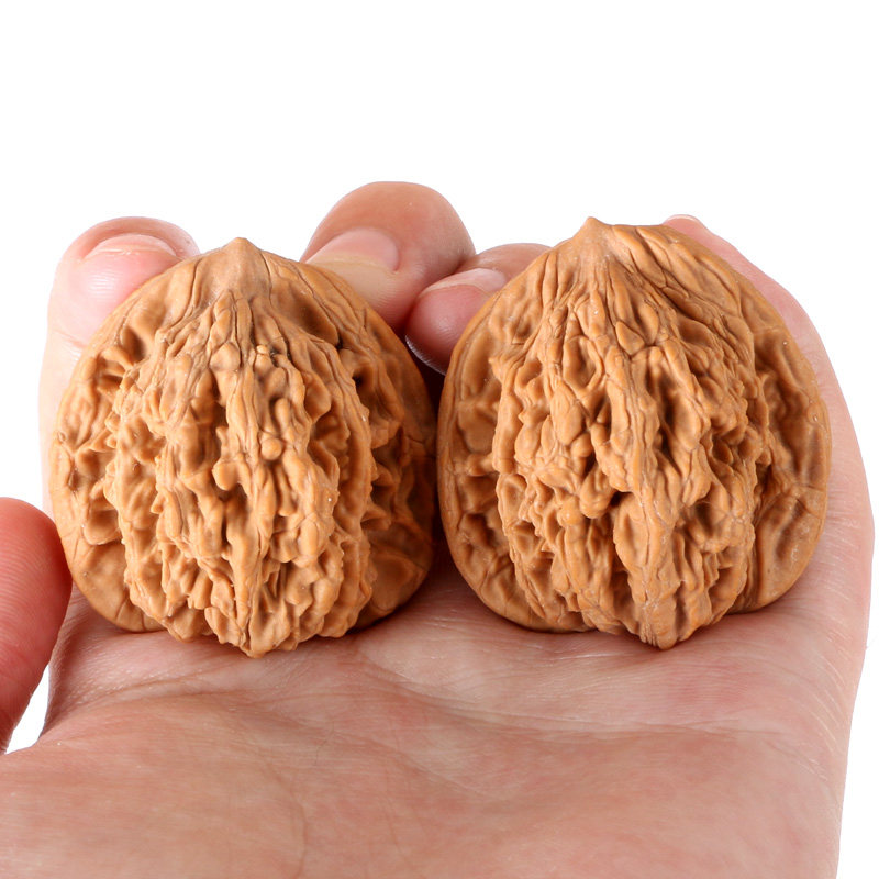 Natural Wenwan Walnut Hand Mas - đánh giá và giá Art Craft Lion